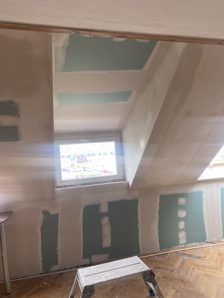 Pierwsza warstwa masy szpachlowej Q1